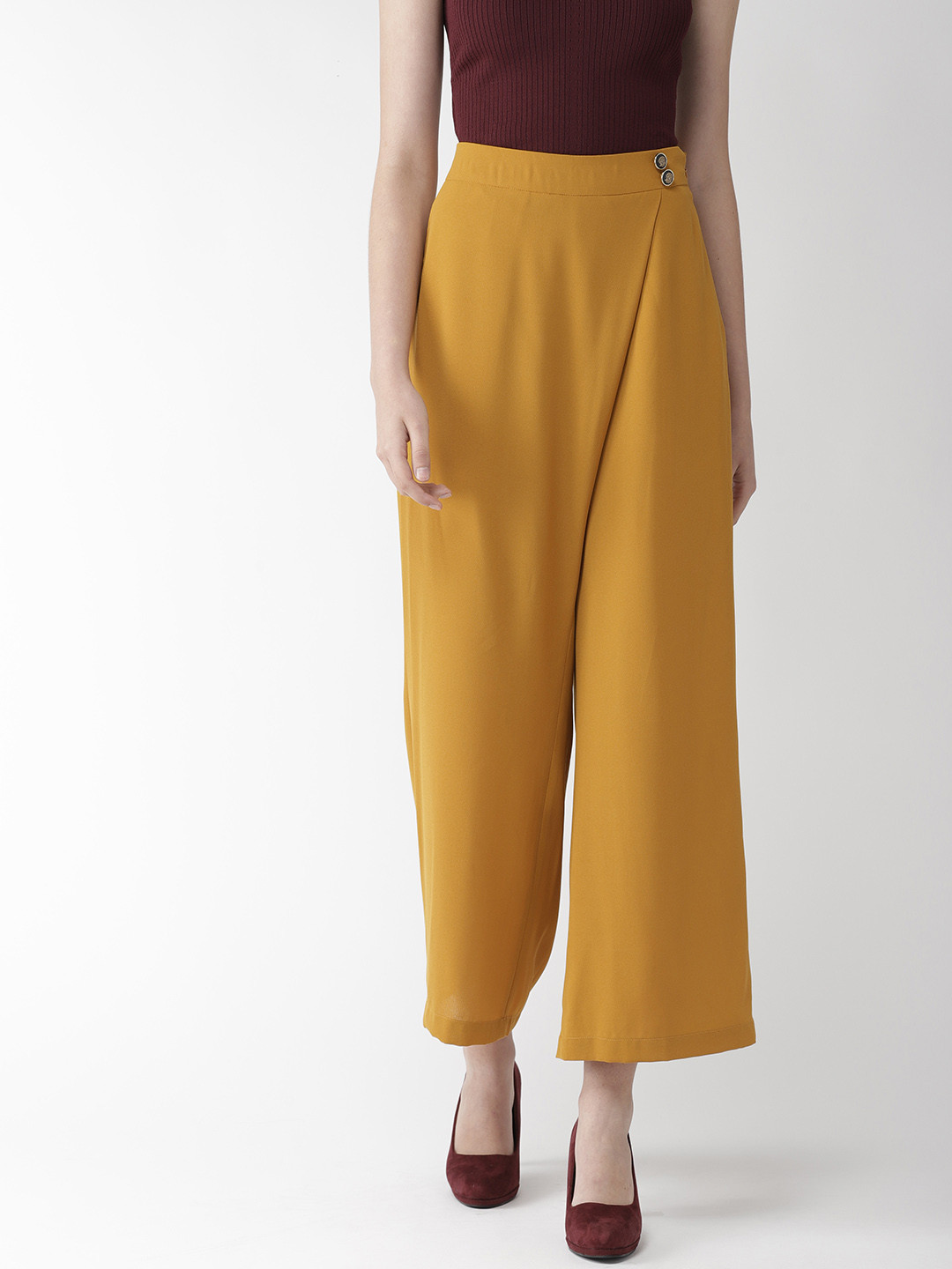 QUIERO Women Mustard Yellow Flared Solid Cropped Parallel Trousers