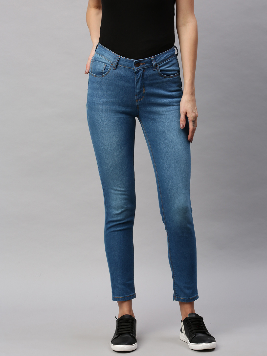 Flying Machine Women Blue Veronica Skinny Fit Mid-Rise Clean Look Stretchable Crop Jeans