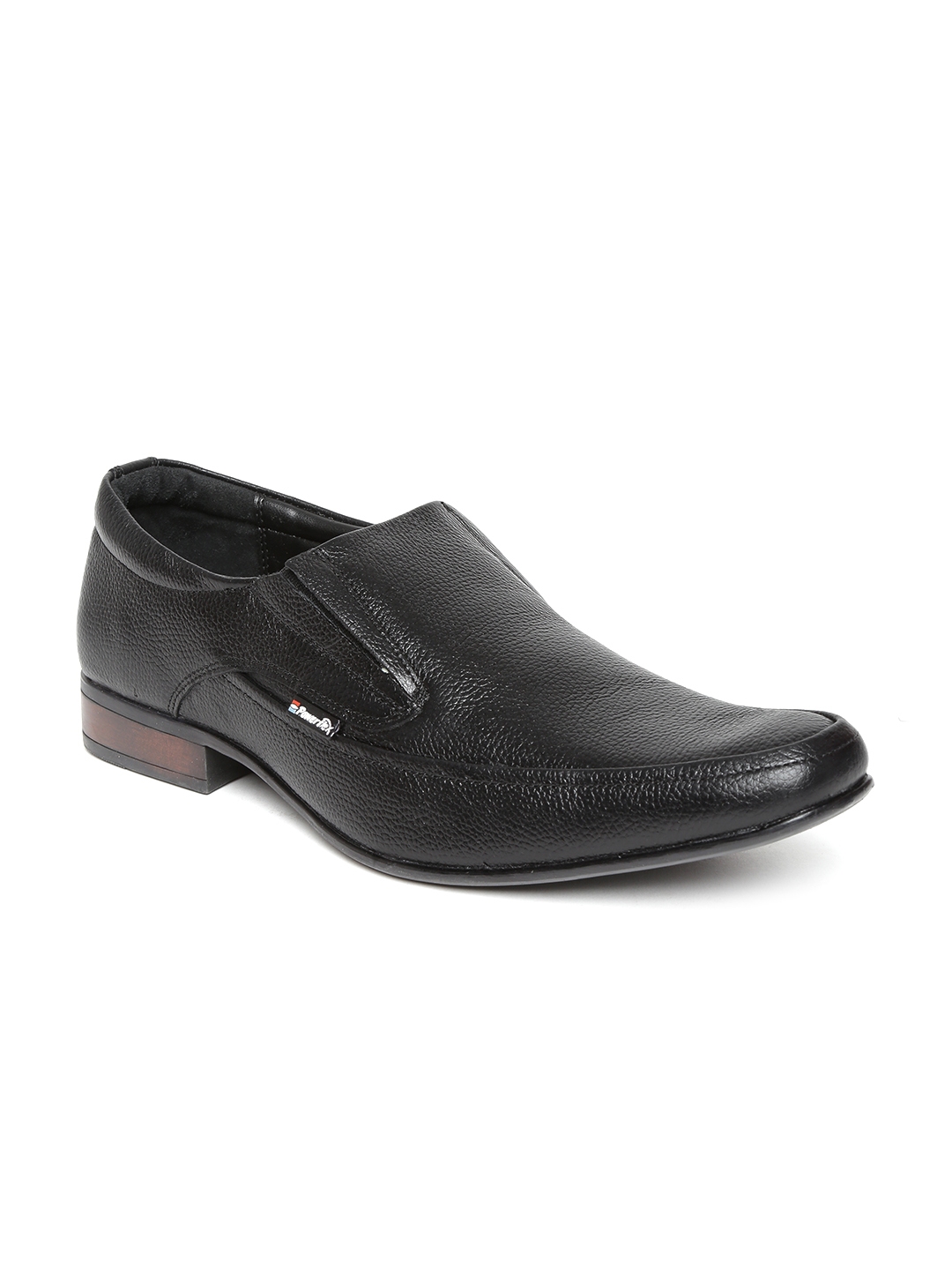 Red chief hotsell powerflex black shoes