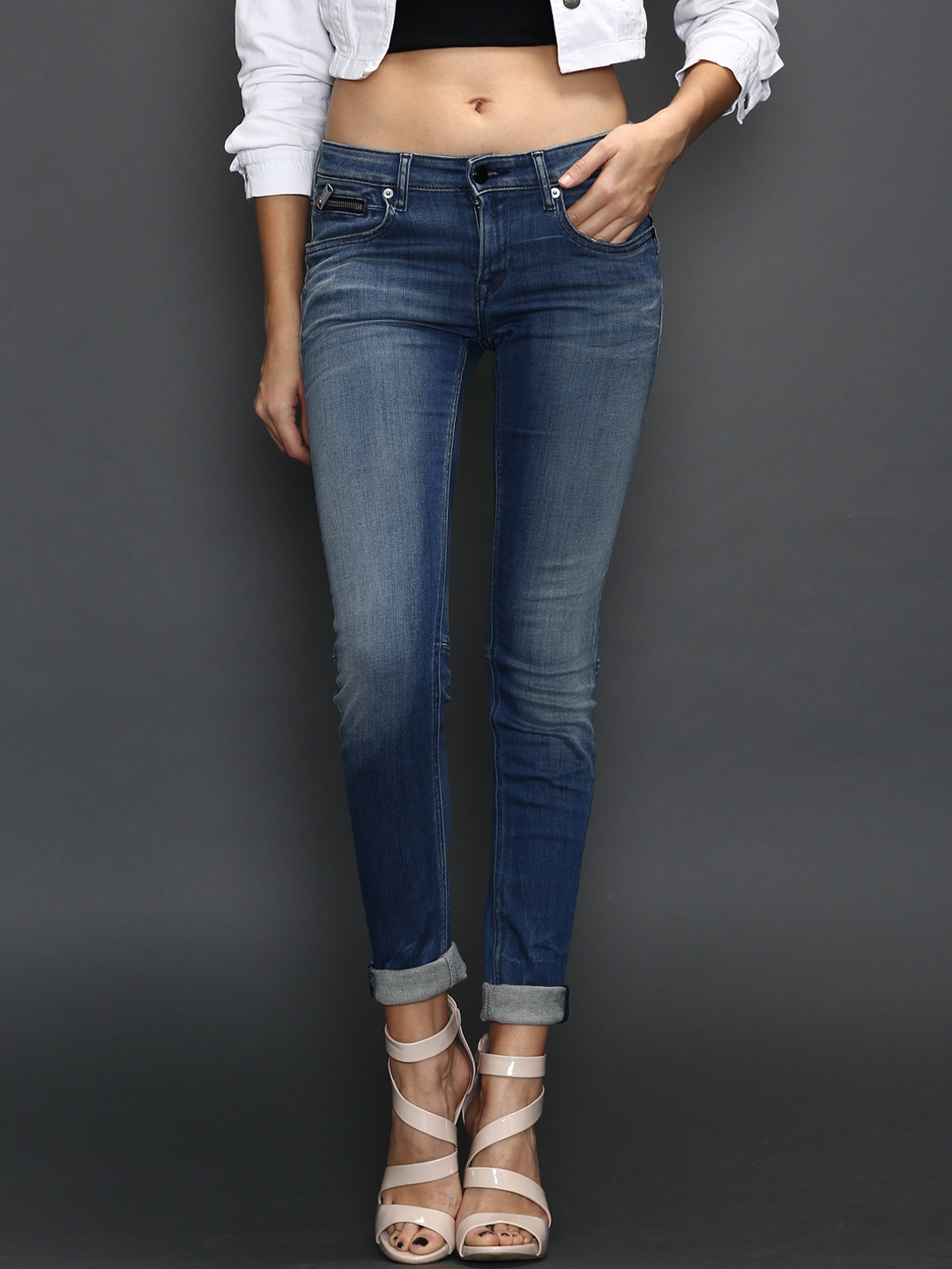 streepje De neiging hebben Vergelijkbaar Buy Replay Blue Washed Alanies Skinny Fit Stretchable Jeans - Jeans for  Women 1031624 | Myntra