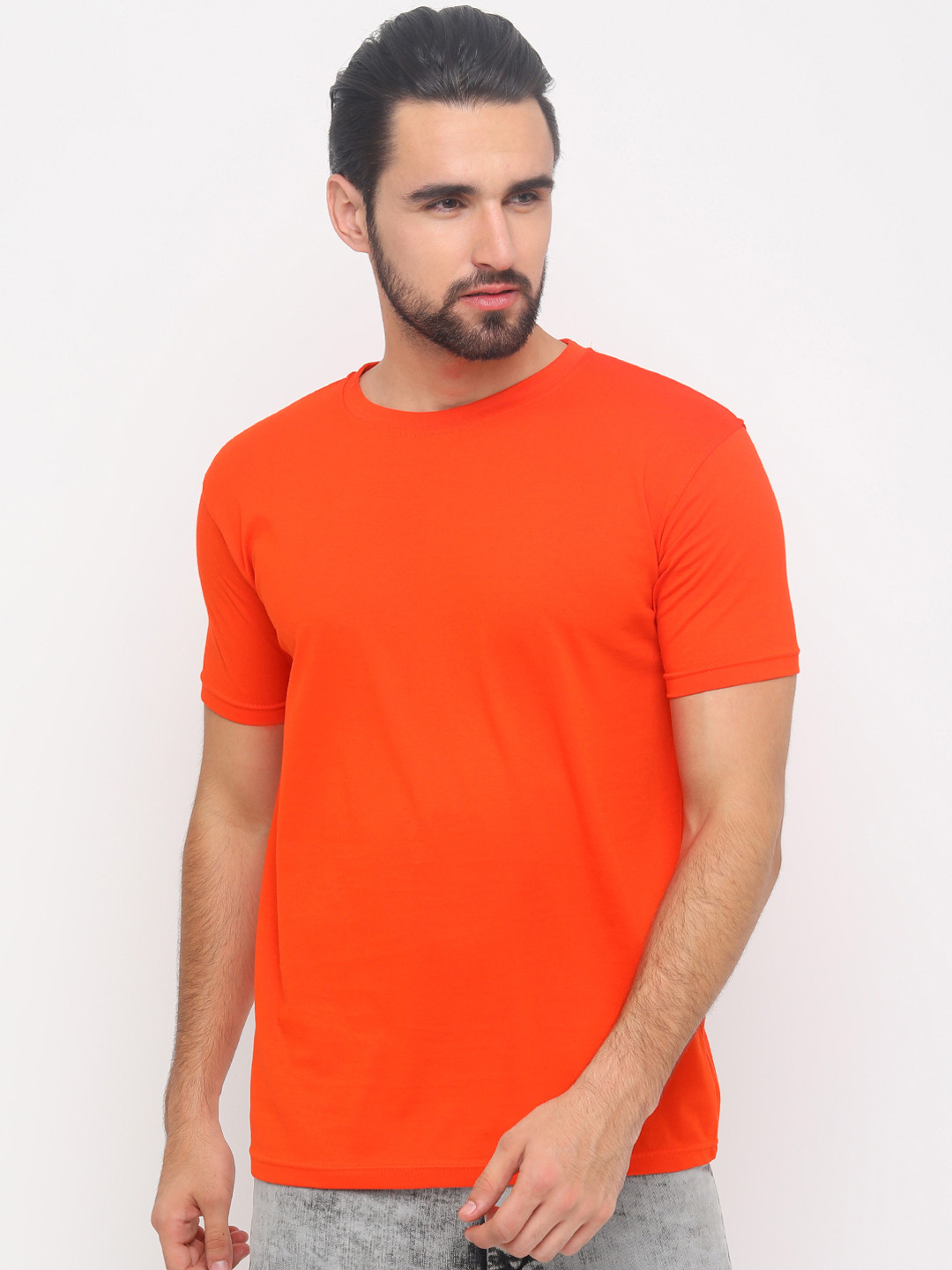 Bushirt Men Orange Solid Round Neck Pure Cotton T-shirt