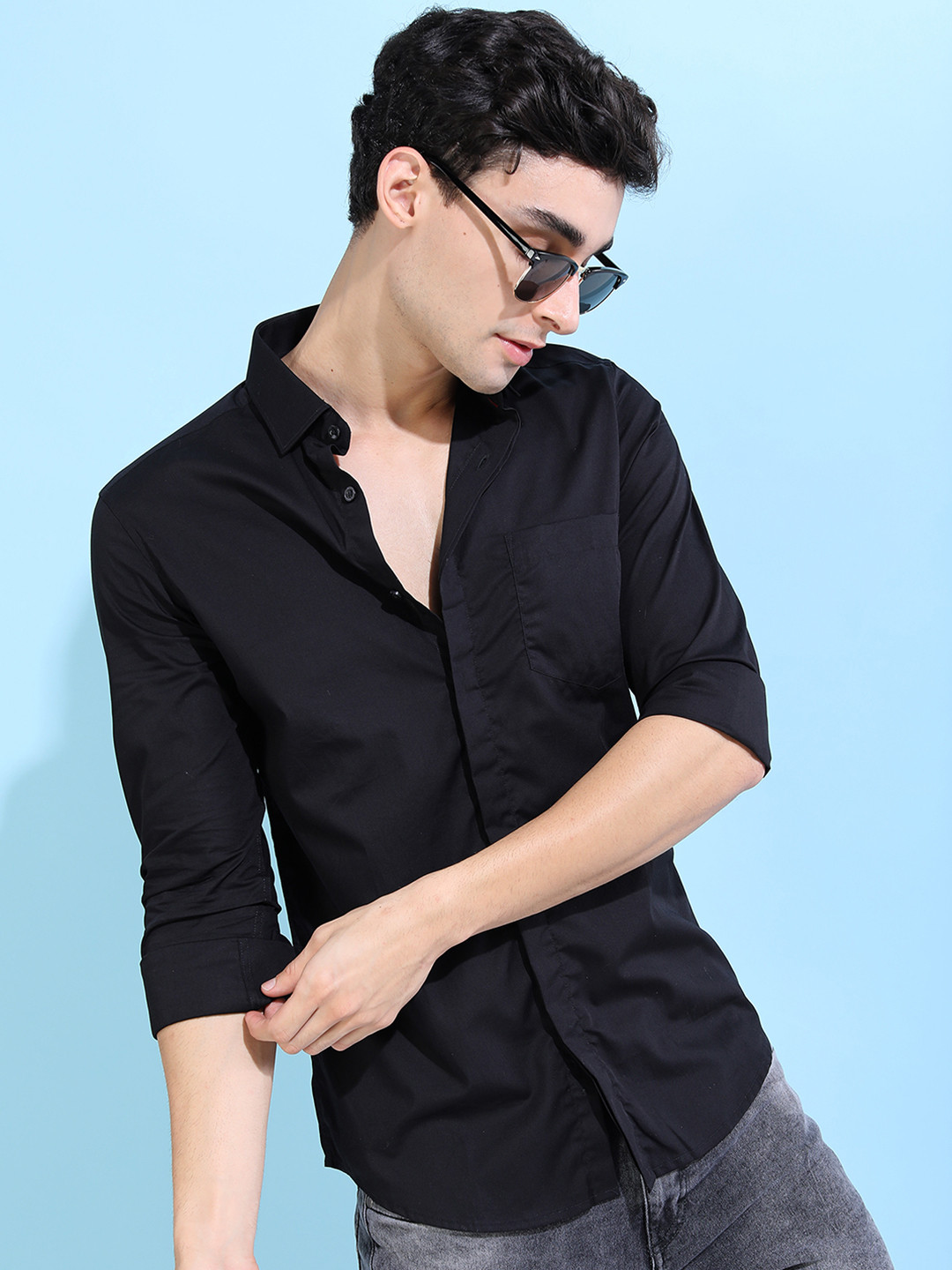 HIGHLANDER Men Black Slim Fit Solid Formal Shirt