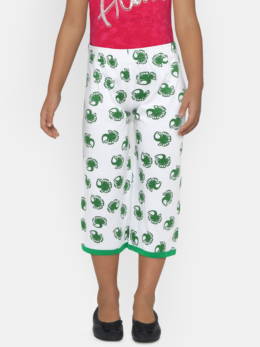 SINI MINI Girls White & Green Printed Regular Fit Capris