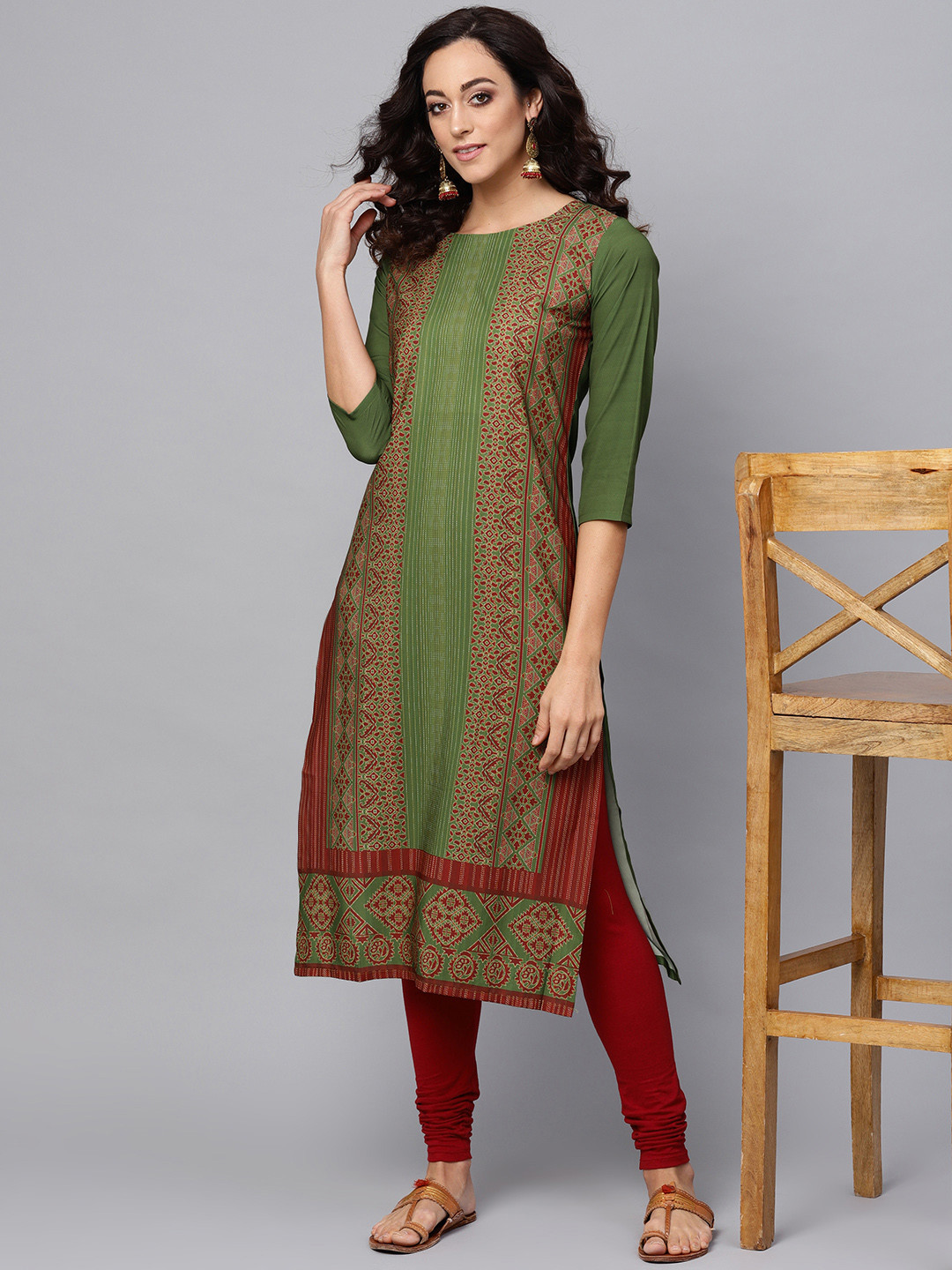 AHIKA Women Green & Maroon Crepe Printed Straight Kurta