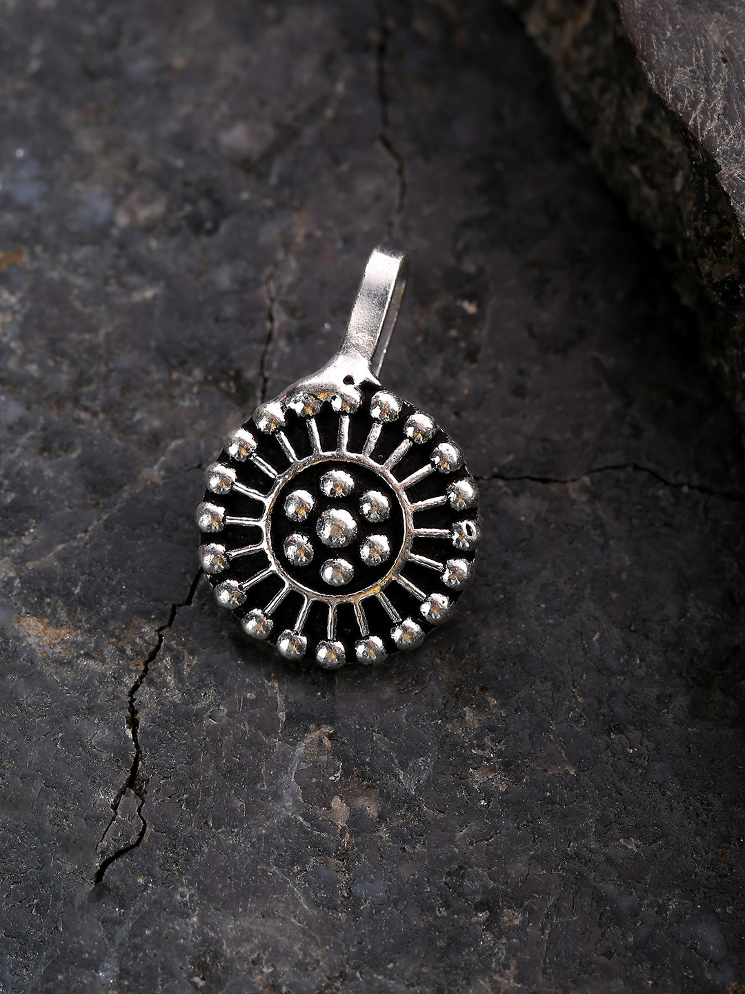 Priyaasi Silver-Plated Oxidised Round Clip-On Nosepin