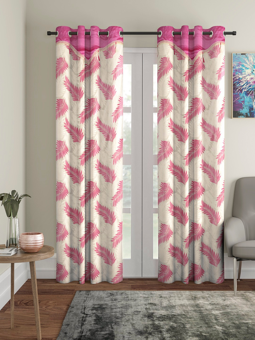 Cortina White & Pink Set of 2 Door Curtains