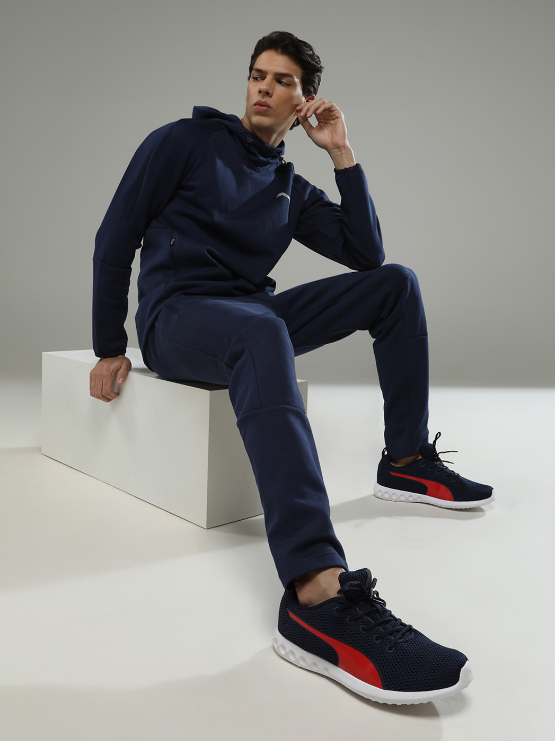 Puma Men Navy Blue Red Colourblocked Mesh Lightweight Dwane Running Shoes