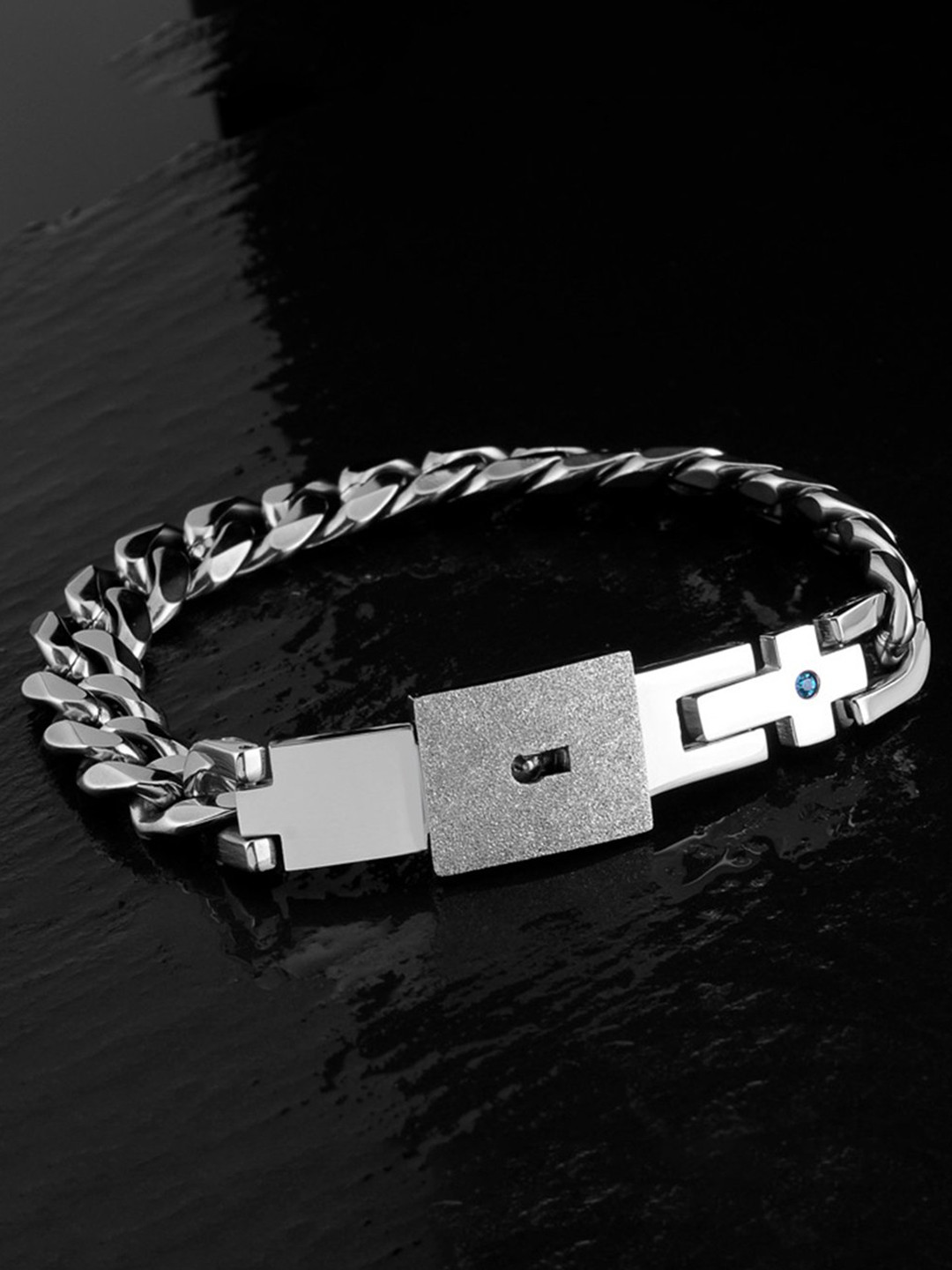 Peora Silver-Toned Pendant & Bracelet Set