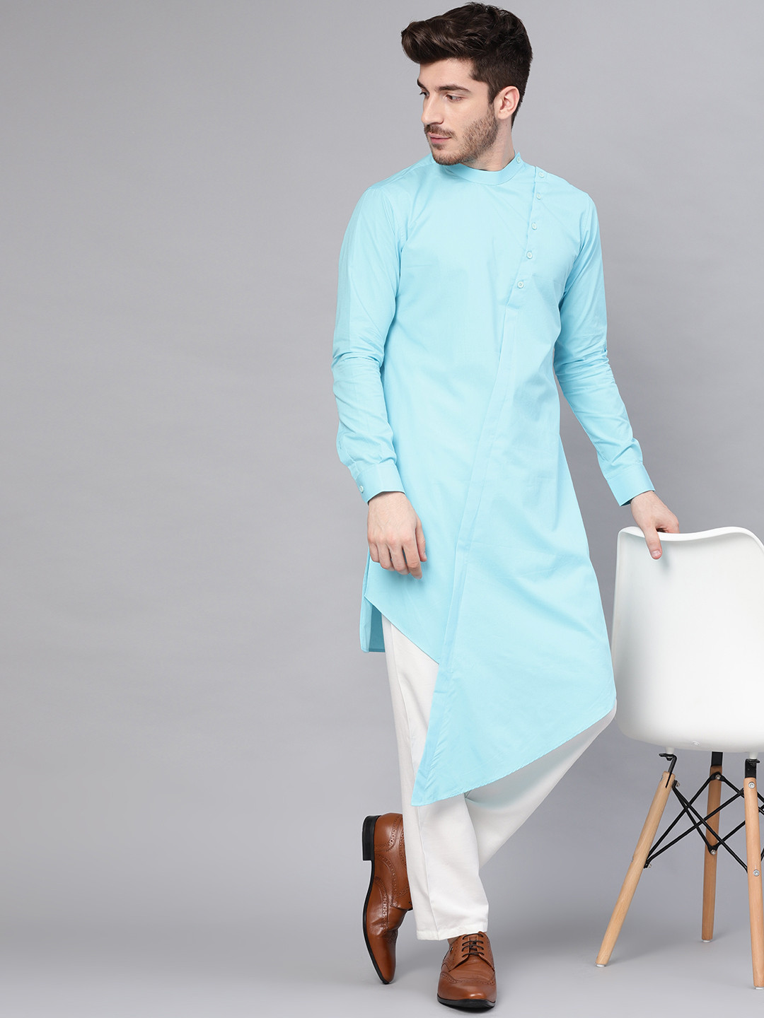 See Designs Men Blue Solid Asymmetrical Hemline Straight Kurta