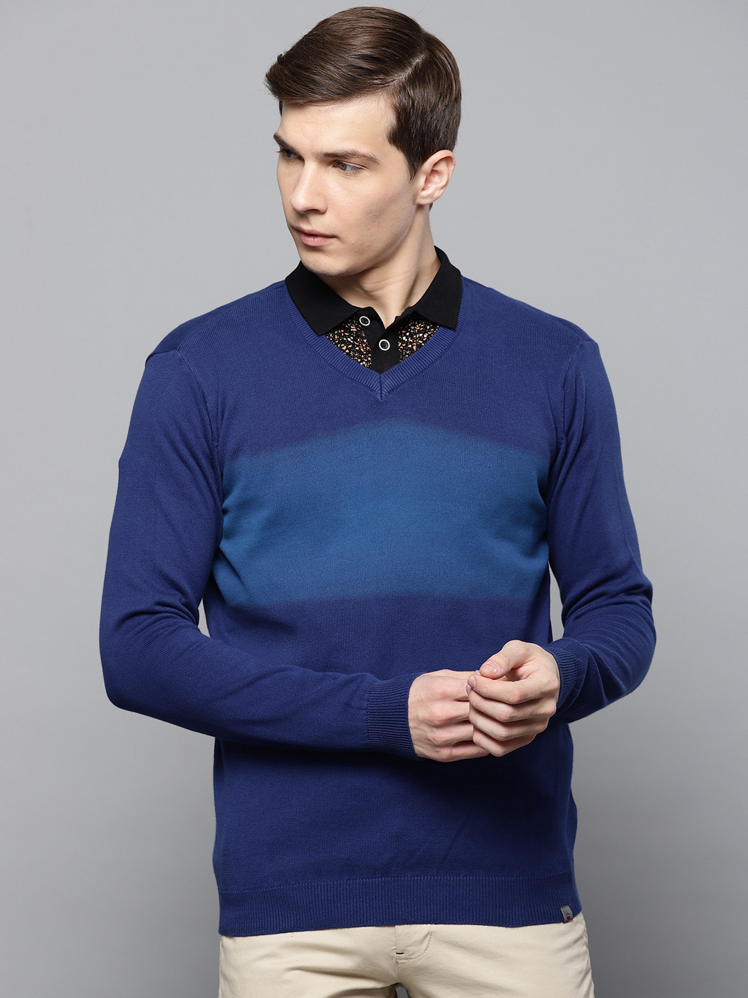 Louis Philippe Sport Men Blue Colourblocked Sweater