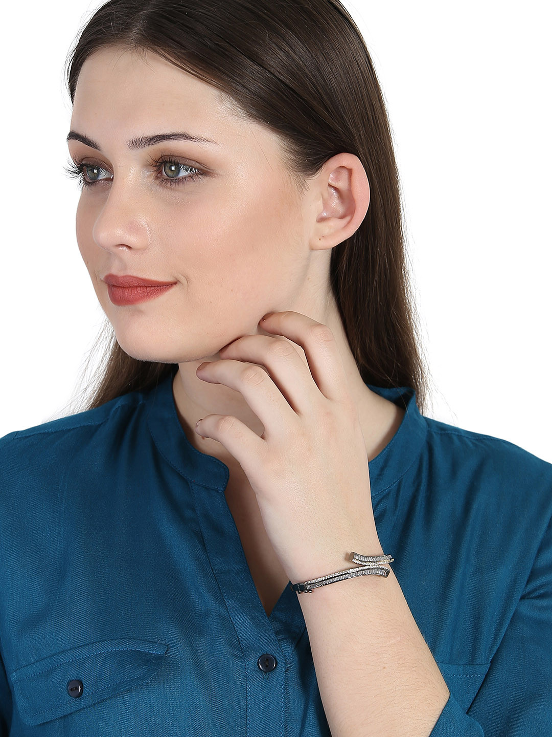 Anika's Creation  American Diamond Openable bracelet