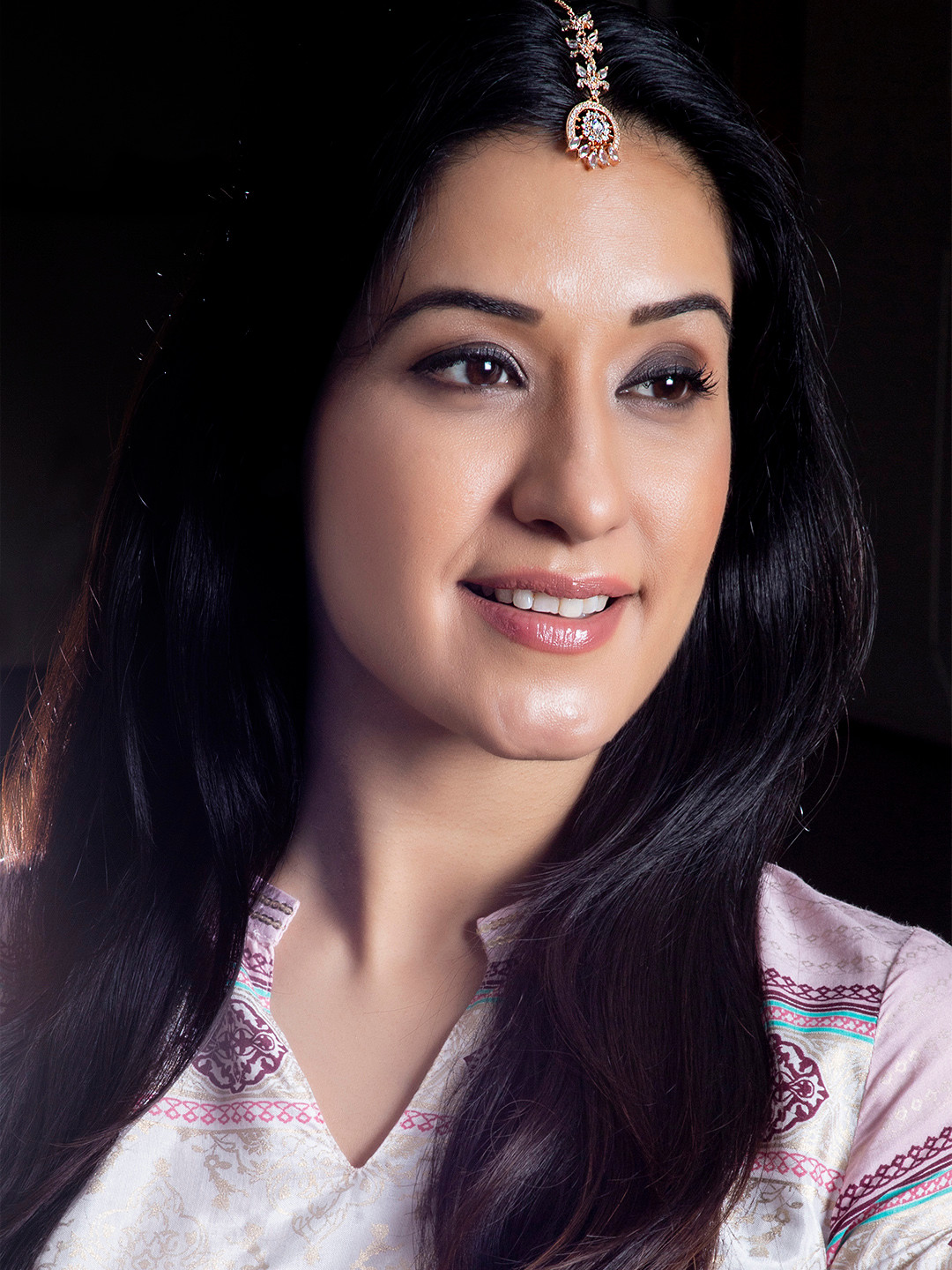 Rubans Women Rose Gold-Plated Zircon Studded Handcrafted Maang Tikka