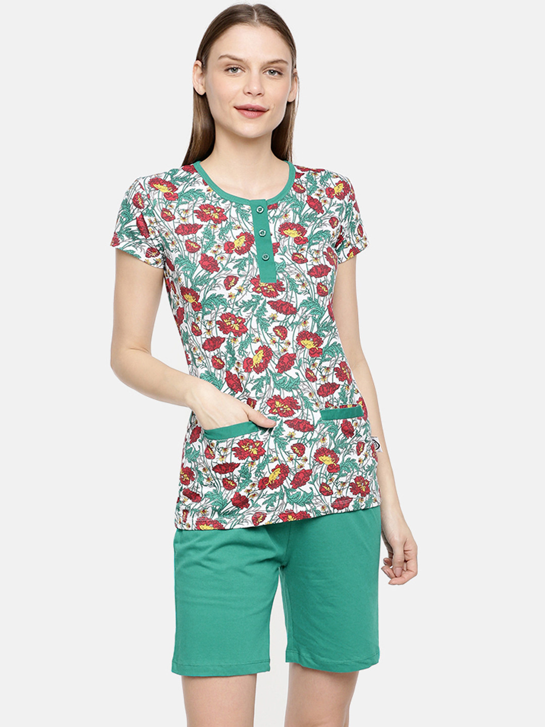 zebu Women White & Green Printed Night Suit