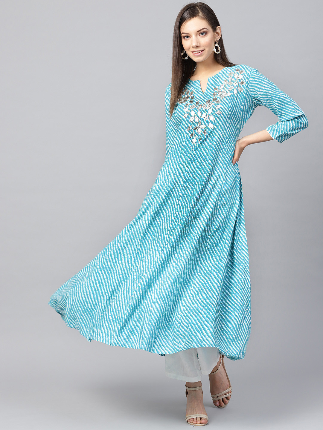Yufta Women Blue & White Printed Anarkali Kurta