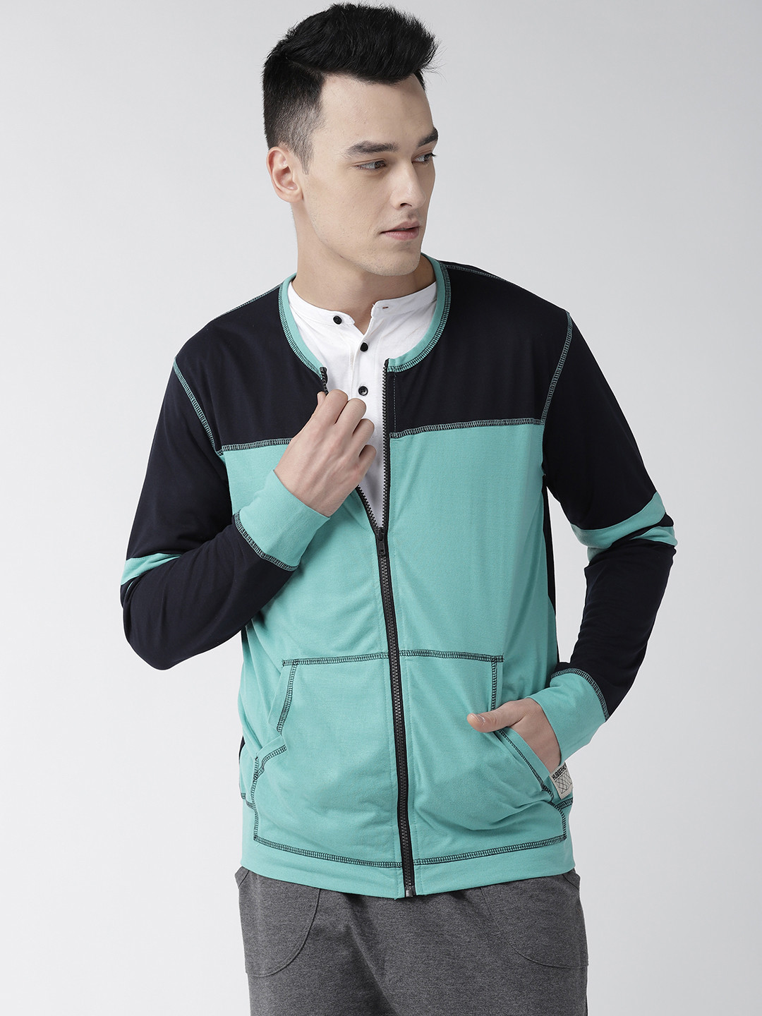 Hubberholme Men Navy Blue Colourblocked Sweatshirt