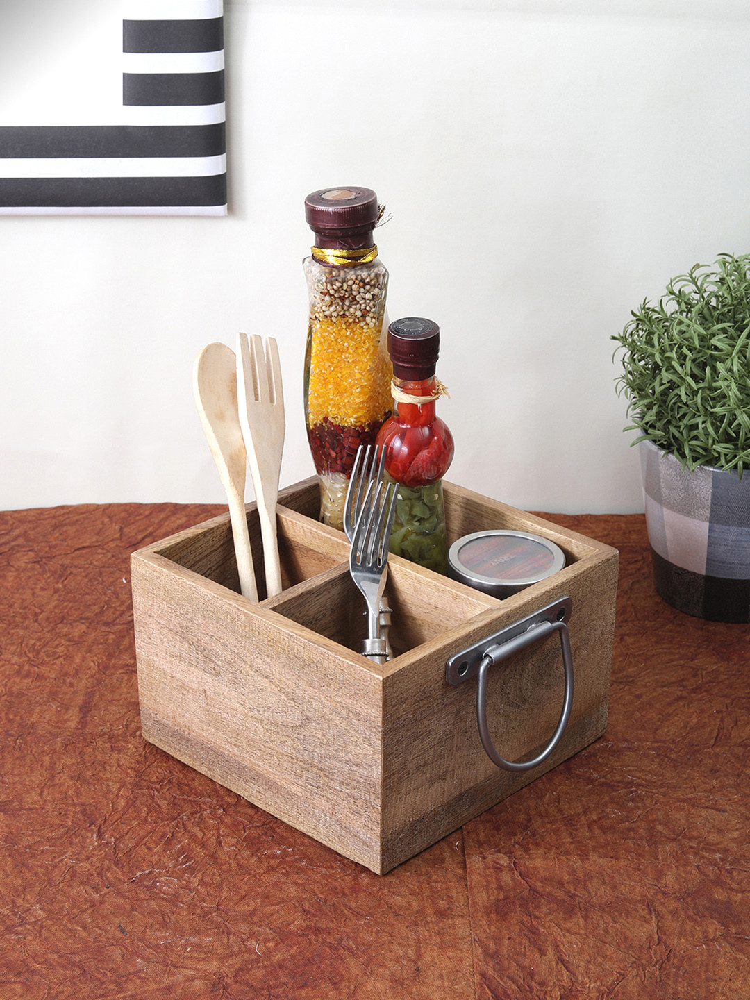 VarEesha Brown Solid Wooden Handmade Cutlery Holder