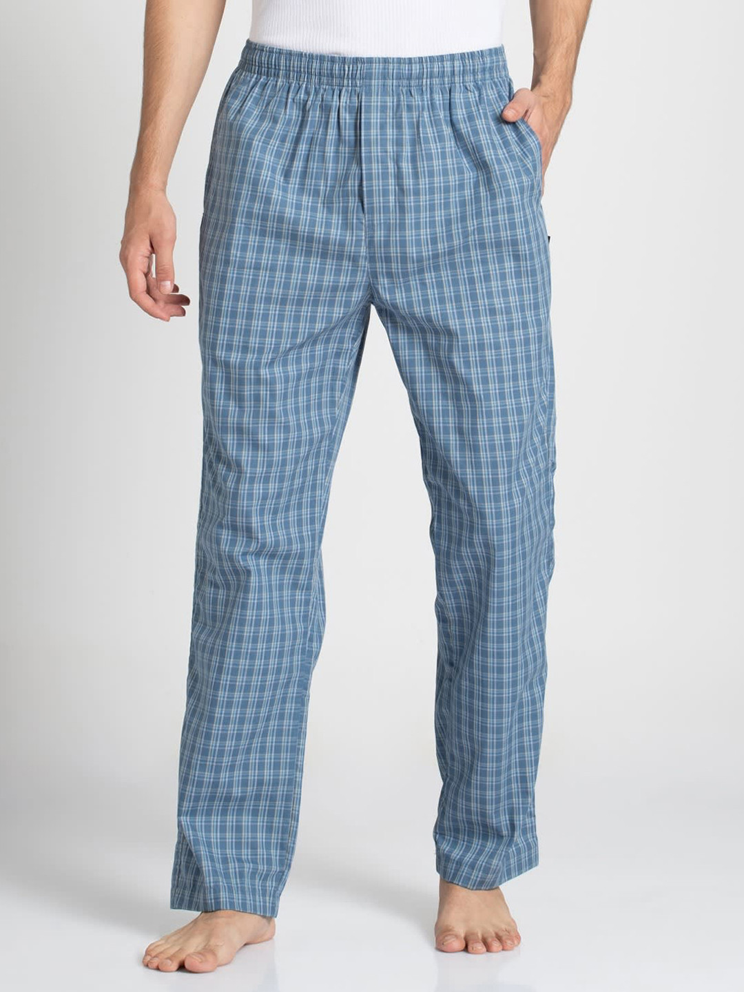 Buy Jockey Men Blue \u0026 White Regular Fit Checked Lounge Pants - Lounge Pants  for Men 10588292 | Myntra
