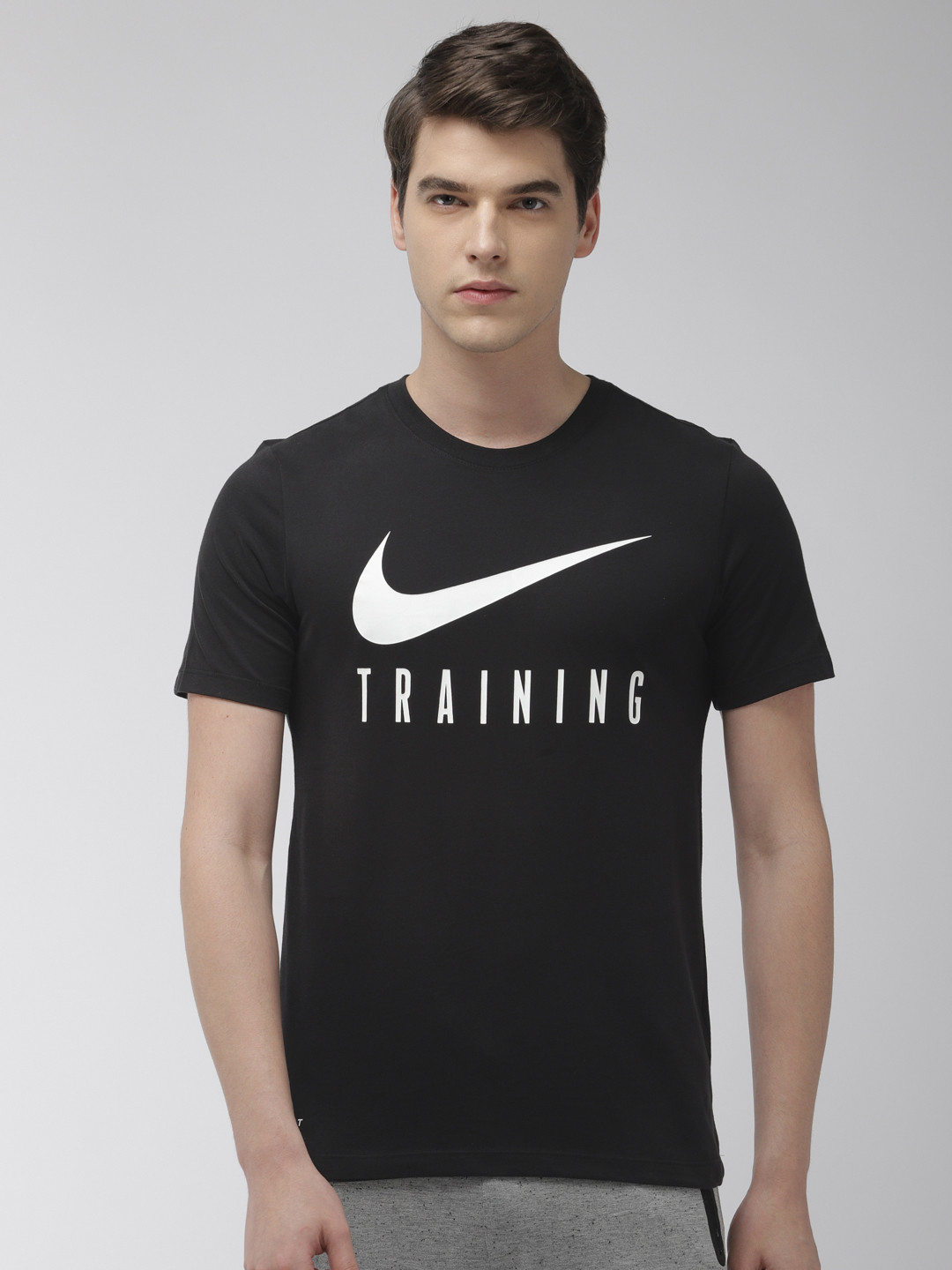 nike standard fit t shirt