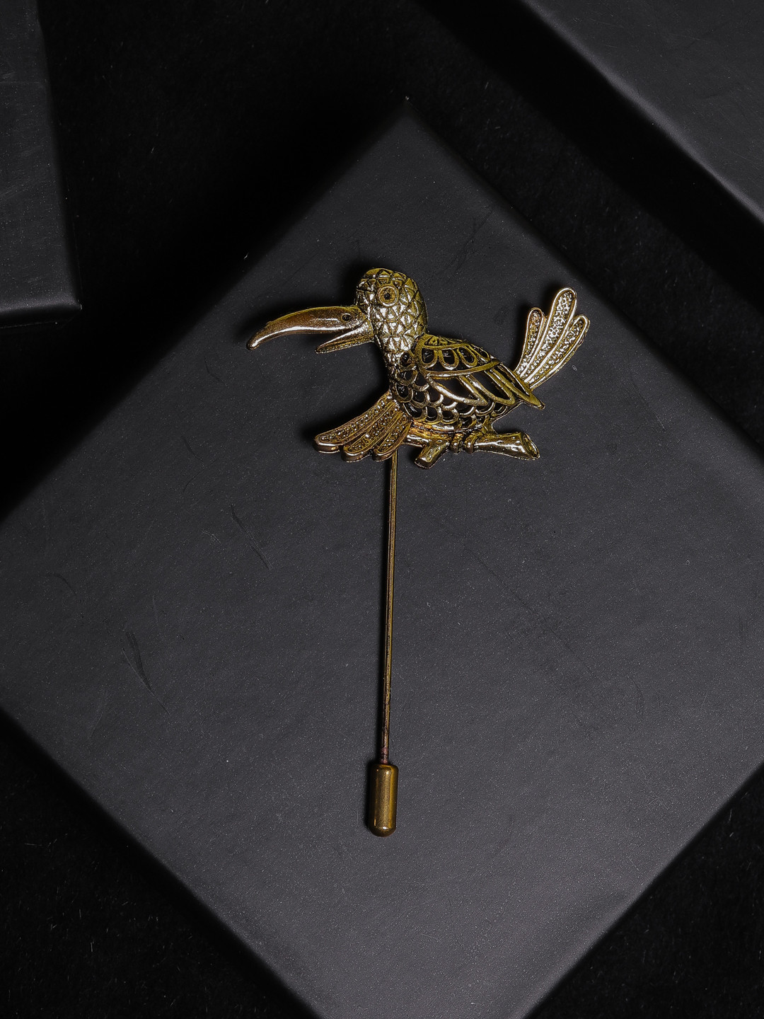 Jewel Junction Men Gold-Toned Bird Shaped Brooch