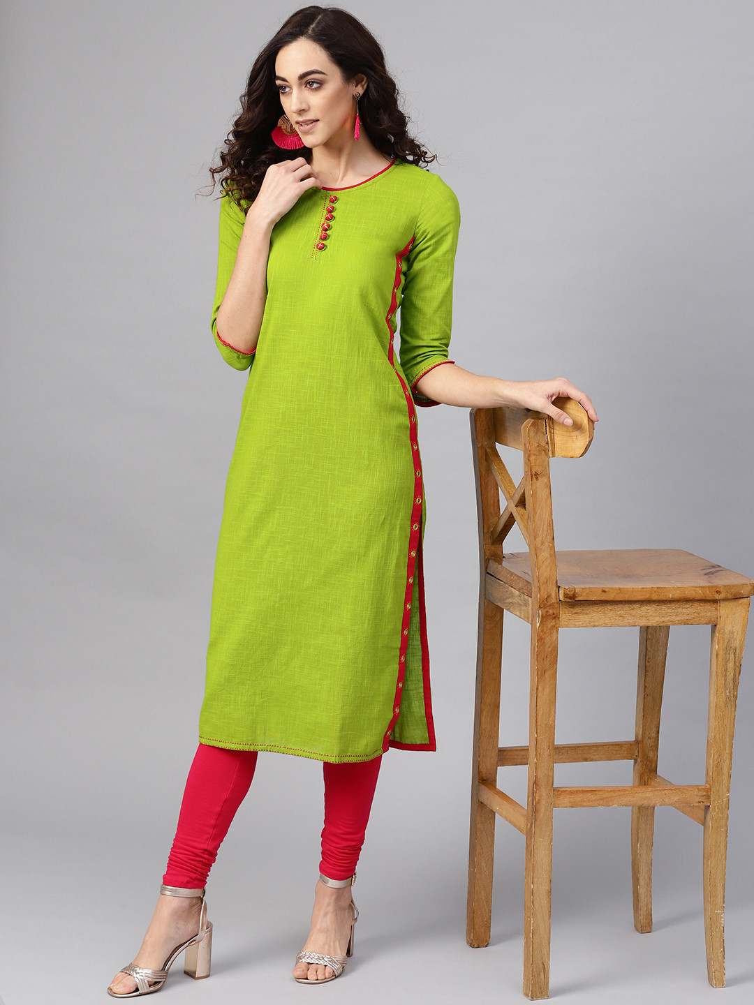 YASH GALLERY Women Green Solid Straight Kurta
