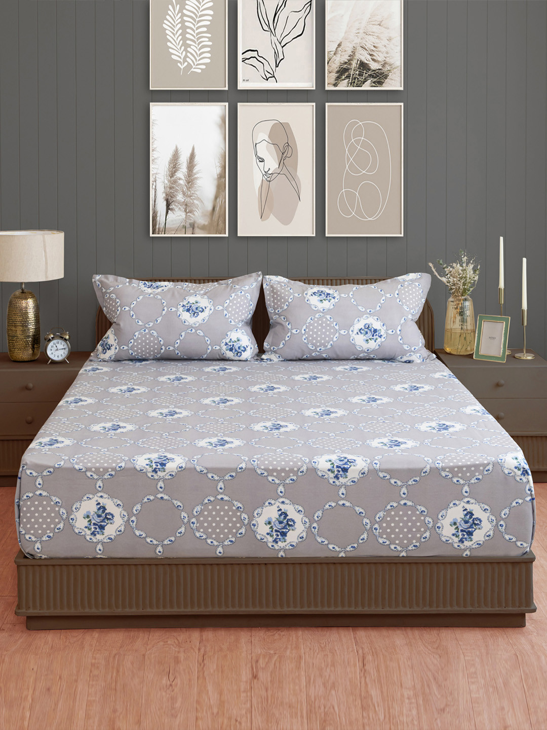 SWAYAM Grey Floral Cotton 144 TC Fitted Queen Bedsheet with 2 Pillow Covers-190 x 198 cm