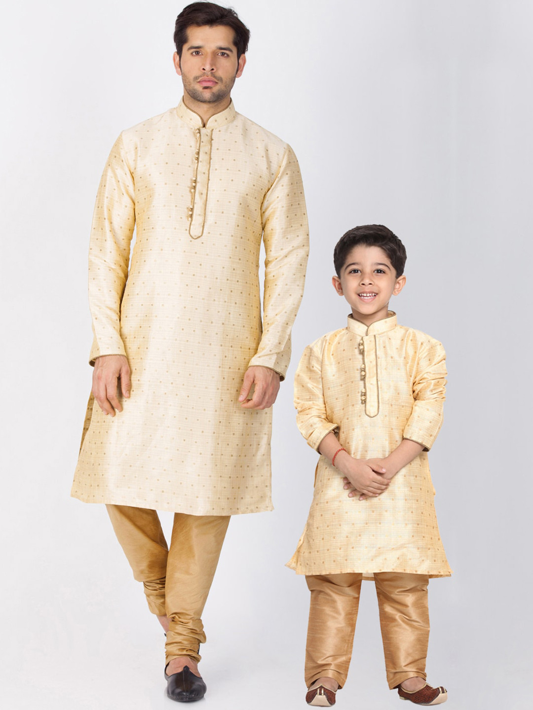 VASTRAMAY Men Gold-Toned Self Design Kurta with Churidar