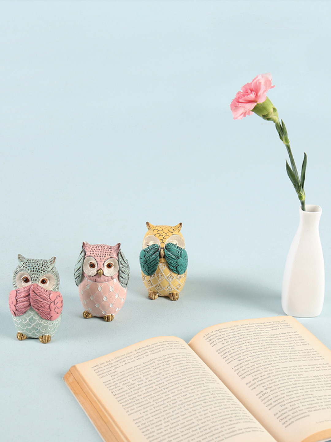 Chumbak Enlightened Owls Multicoloured Polyresin Matte Living Room Set of 3 Medium Showpieces - 3.5 Inches