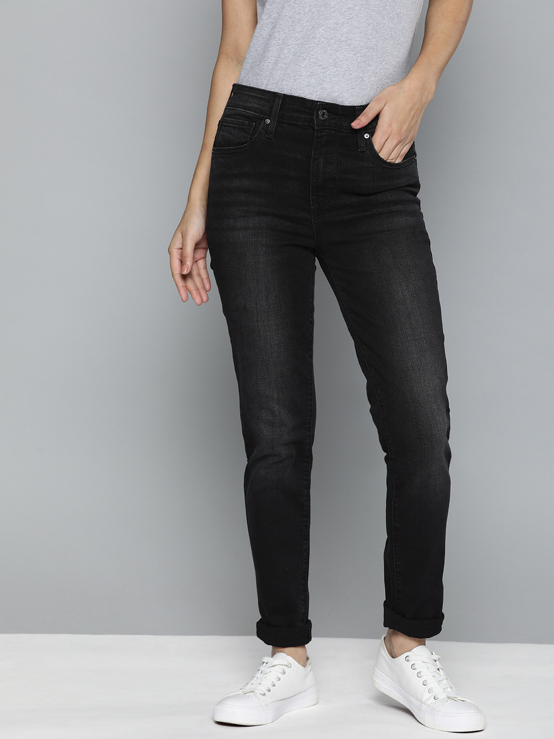 Levis Women Black 721 Skinny Fit High-Rise Clean Look Stretchable Waterless Jeans