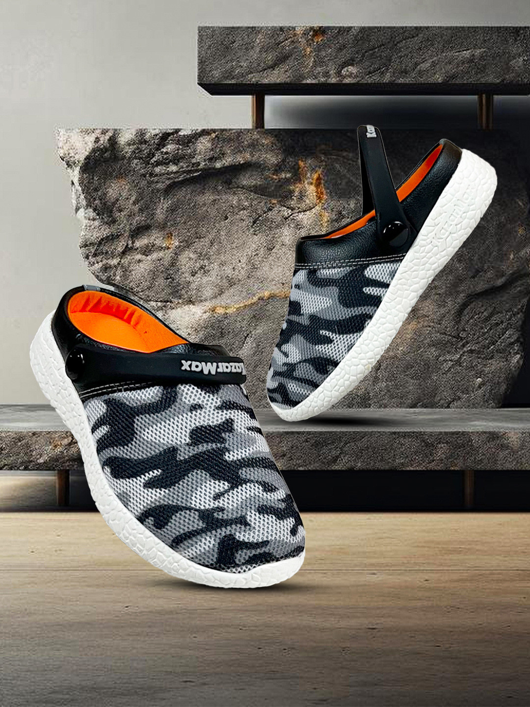 KazarMax Unisex Kids Black & White Clogs Sandals