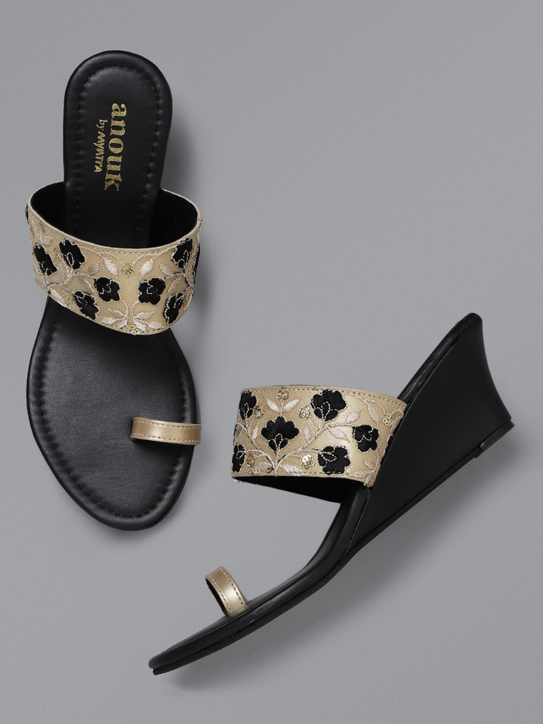 Anouk Women Gold-Toned & Black Embroidered One-Toe Wedges