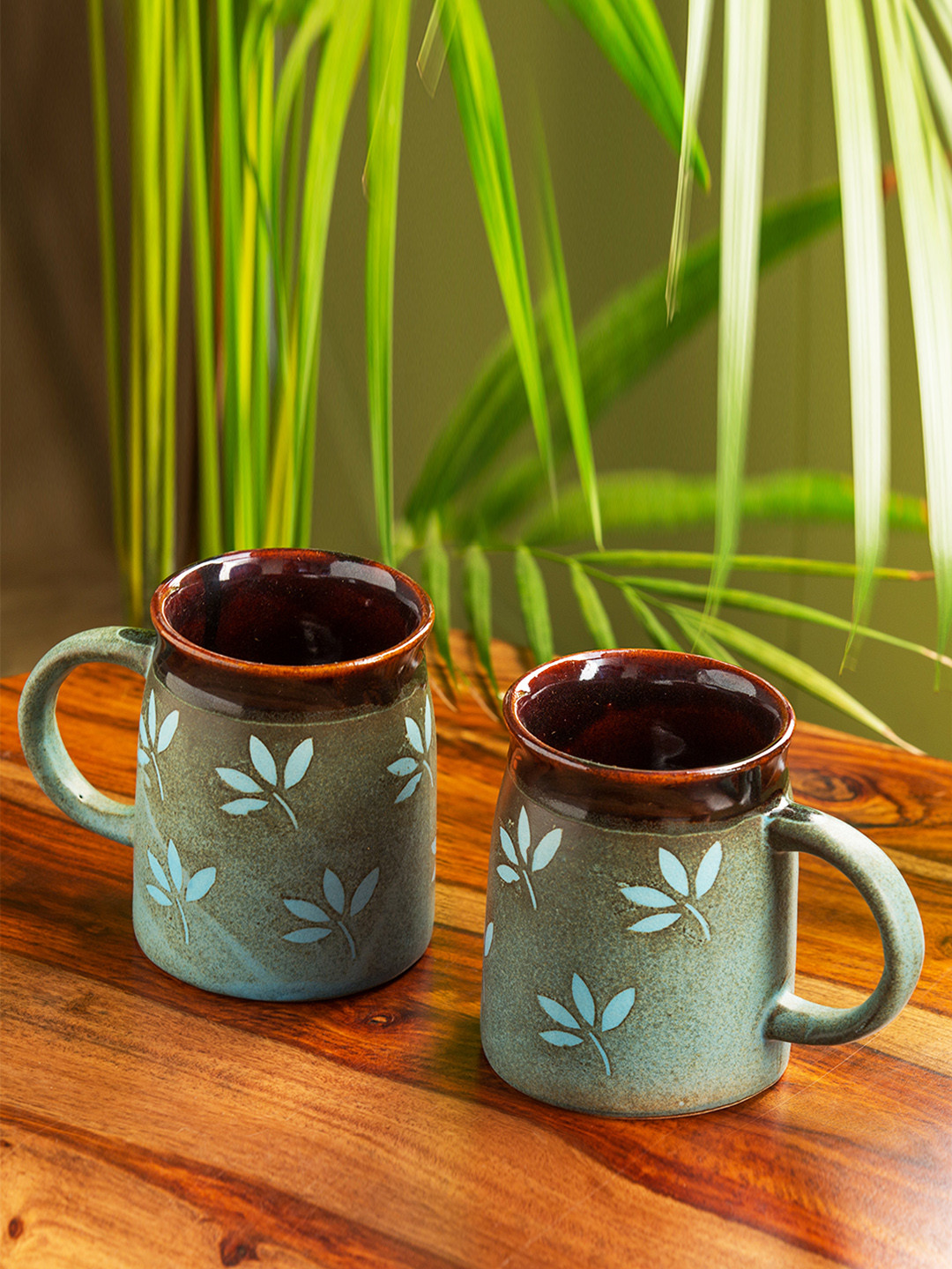 ExclusiveLane Green Leaf Ceramic Hand-Painted 2 Piece Mugs-400ml