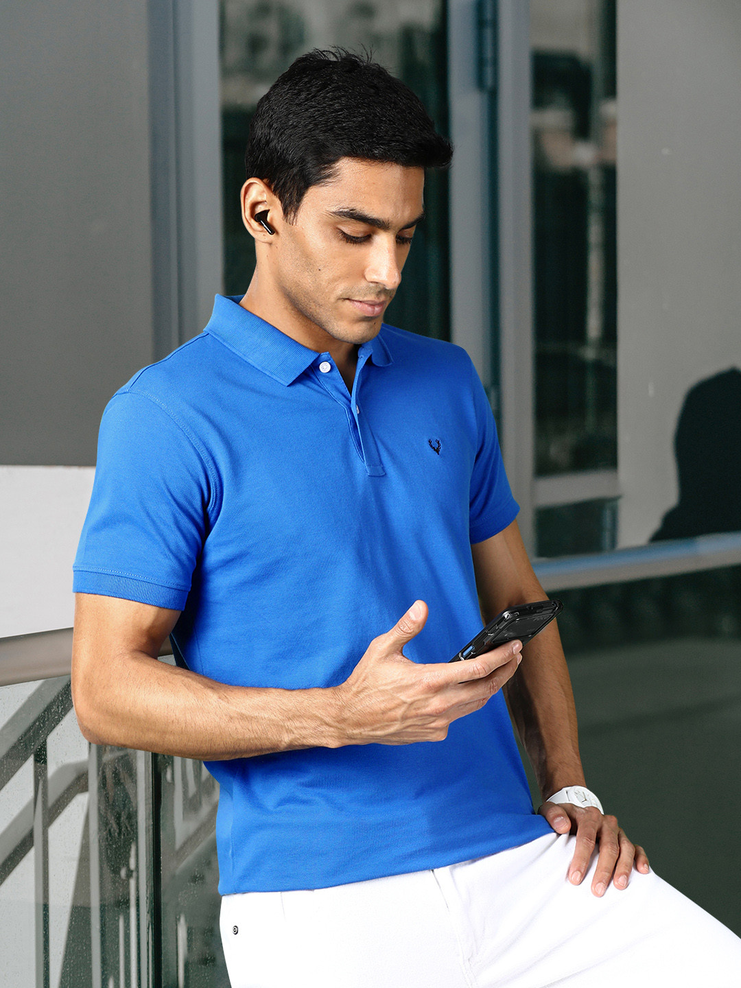 Allen Solly Men Blue Solid Polo Collar Pure Cotton T-shirt