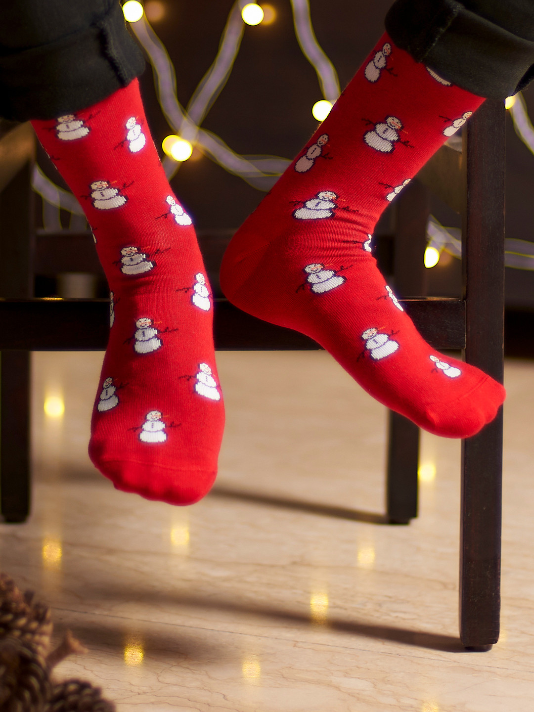 Mint & Oak Men Red & White Patterned Calf Length Socks