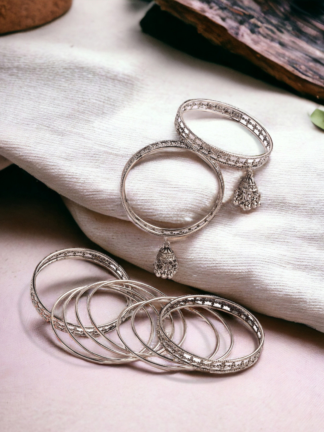 ASMITTA JEWELLERY Set Of 10 Silver-Plated Oxidised Bangles