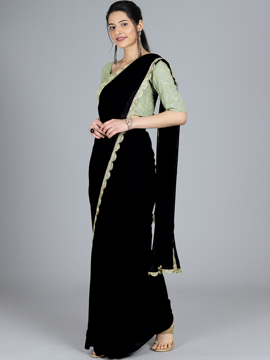 Ethnovog Black Poly Georgette Solid Saree