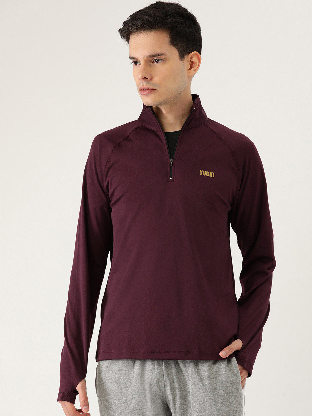 Yuuki Men Burgundy Solid Sweatshirt
