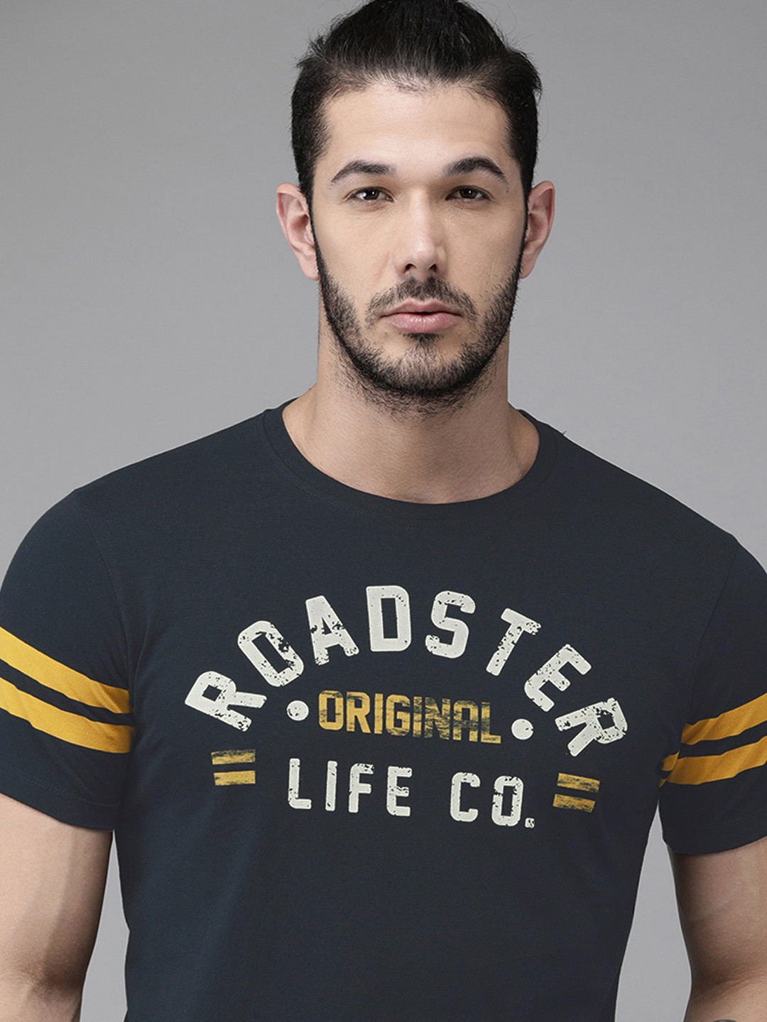 Roadster Men Navy Blue Printed Round Neck  Cotton T-shirt