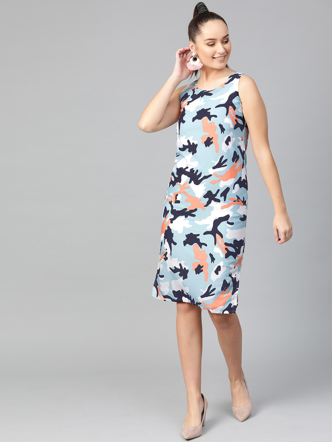 Zima Leto Women Blue & Peach-Coloured Camouflage Print Sheath Dress