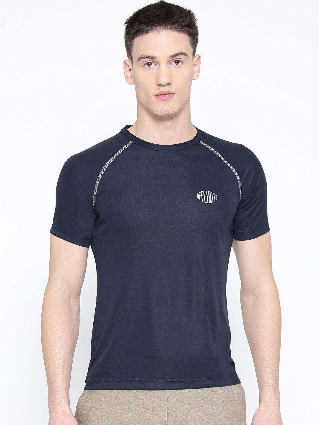 OFF LIMITS Men Navy Blue Solid Round Neck T-shirt