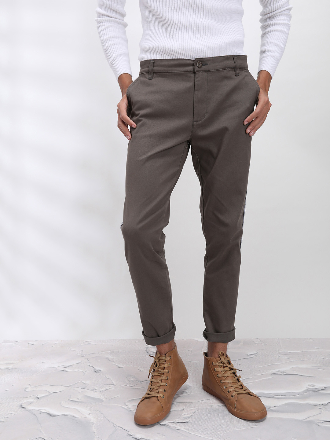 The Indian Garage Co Men Grey Slim Fit Solid Chinos With Side Taping