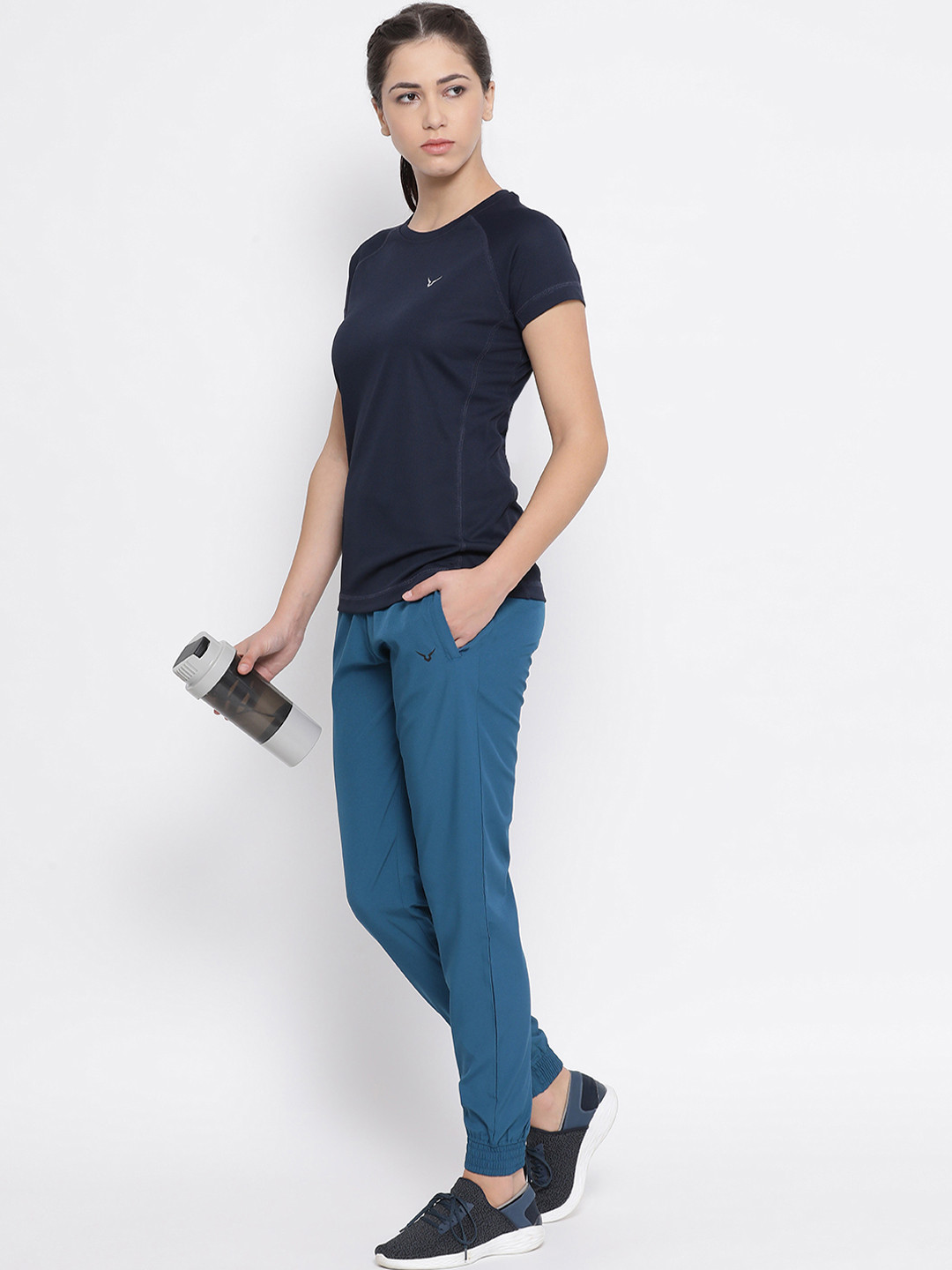 Invincible Women Gym Tee