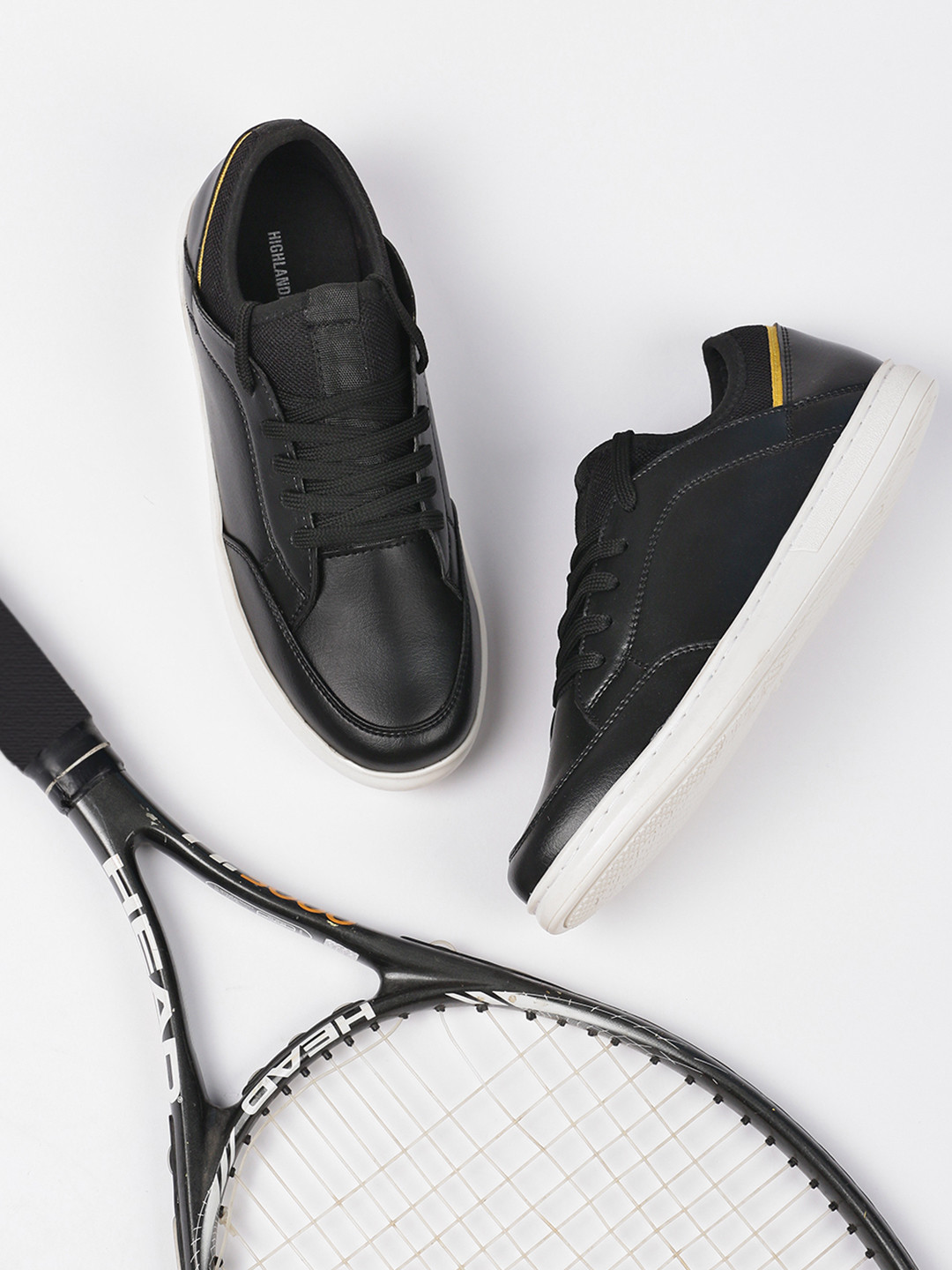 HIGHLANDER Men Black Sneakers