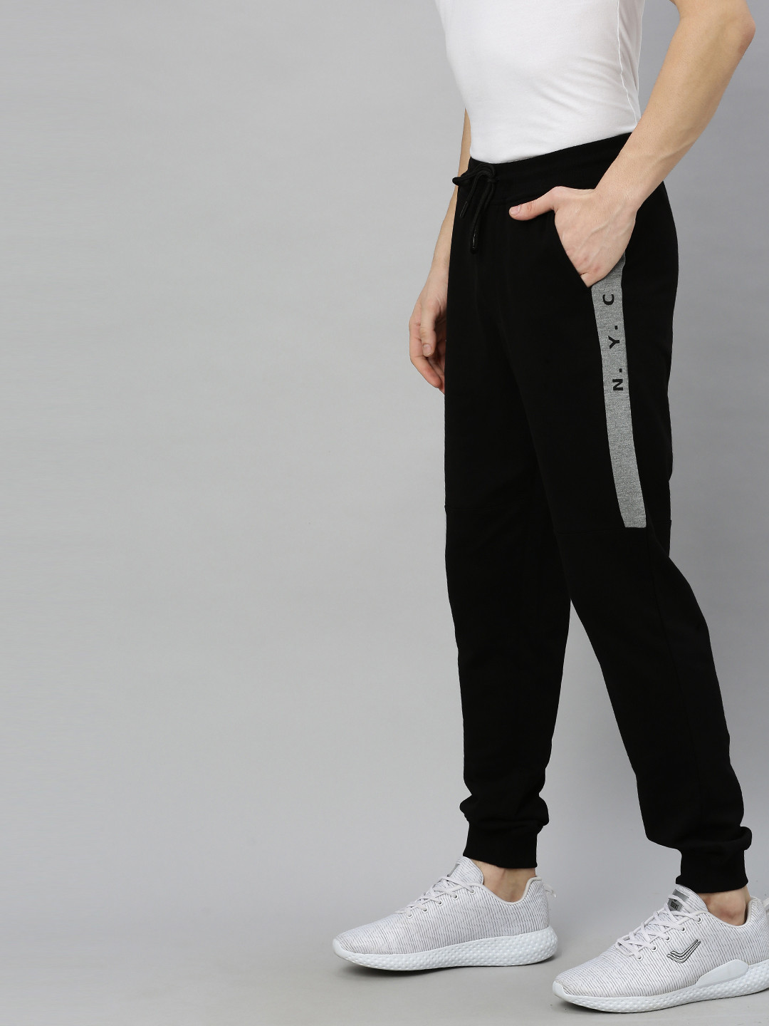 Harvard Men Black Straight Fit Solid Joggers with Printed Side Taping