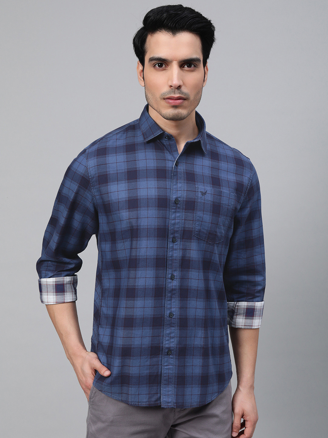 Blackberrys Men Blue & Black Slim Fit Checked Casual Shirt