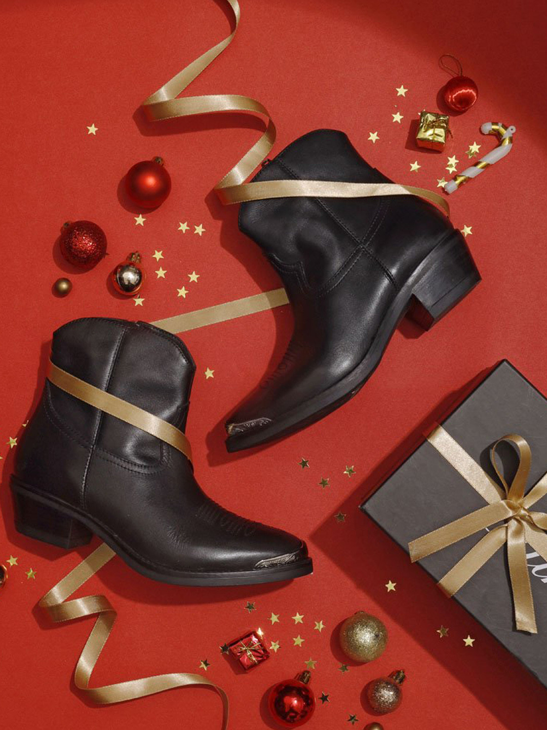 Saint G Women Black Solid Leather Heeled Boots