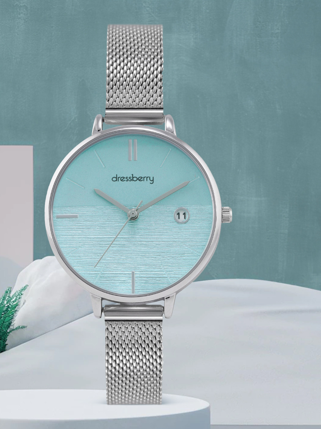 DressBerry Women Blue Analogue Watch MFB-PN-CHR-S1921