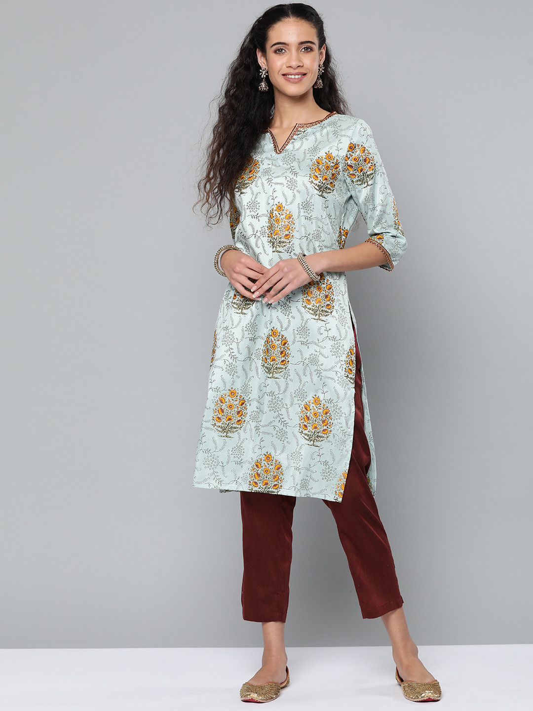 STREET 9 Women Green & Maroon Foil Print Kurta with Trousers