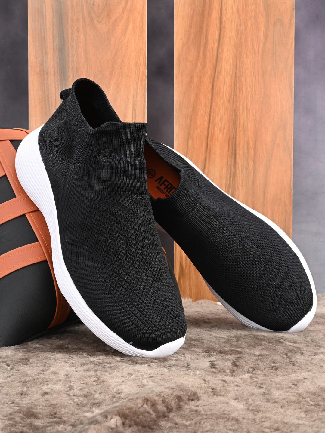 AfroJack Men Black Slip-On Sneakers