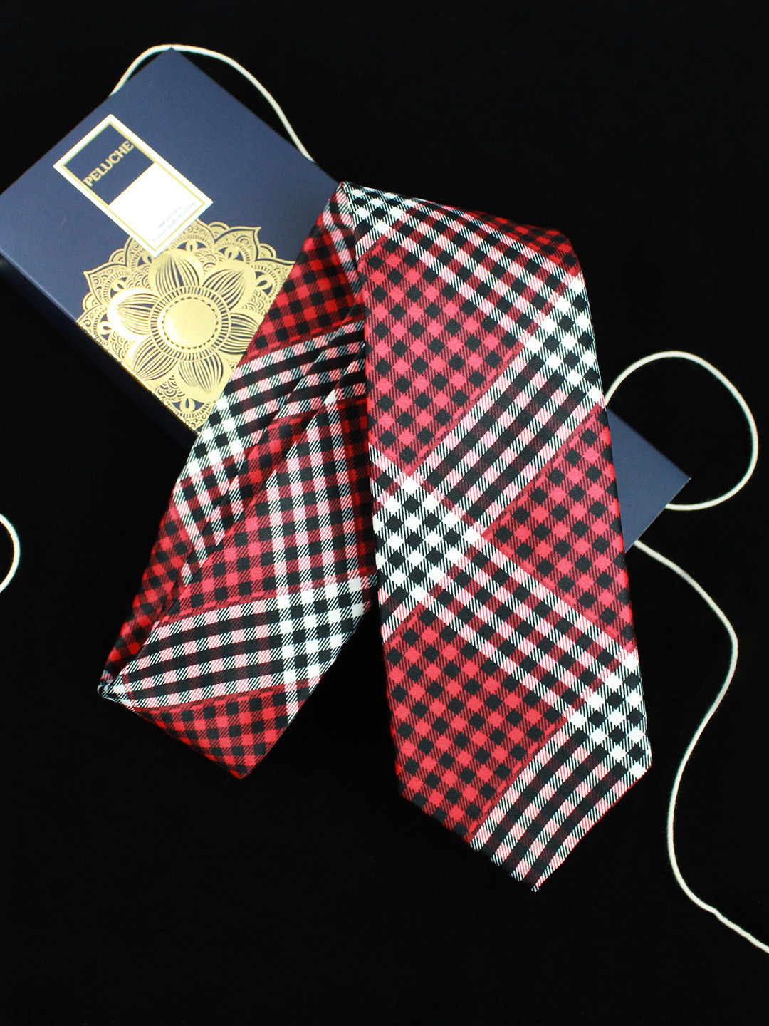 PELUCHE Red & White Checked Broad Tie