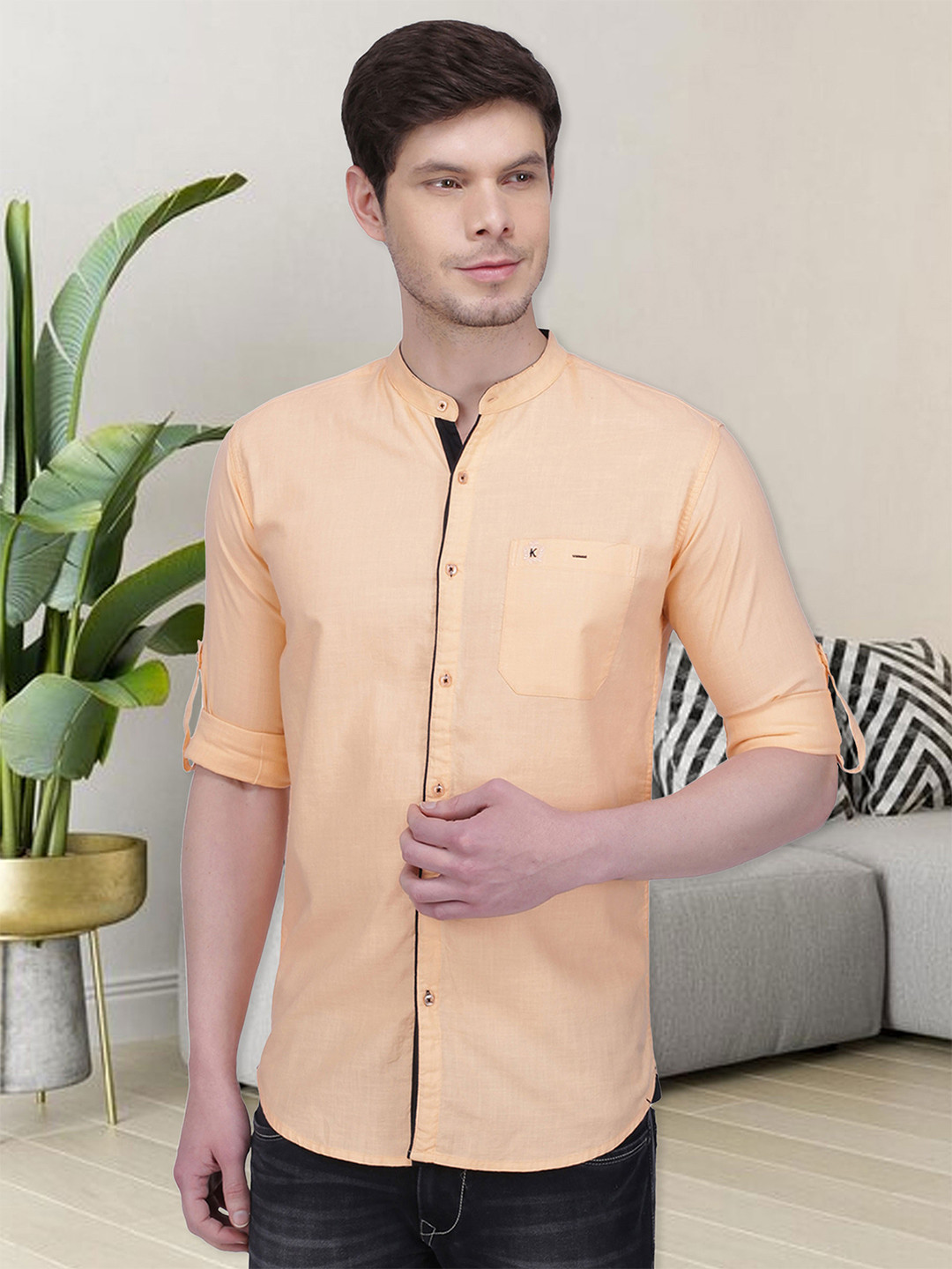 Kuons Avenue Men Peach-Coloured Smart Slim Fit Solid Casual Shirt